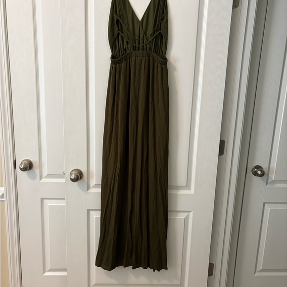 Lulu's Deep Olive Maxi Dress - Picture 2 of 8